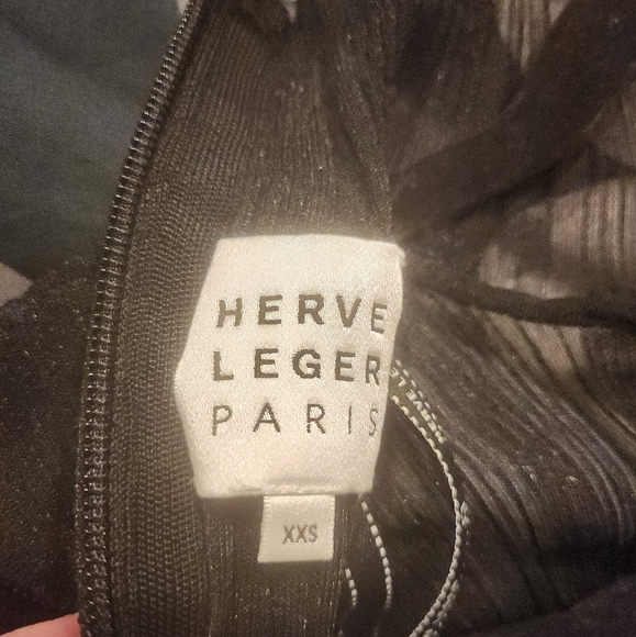 Herve Leger dress - Picture 3 of 5